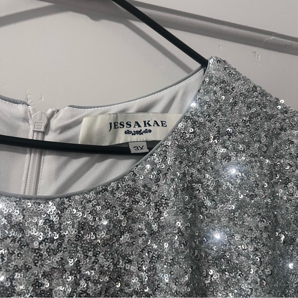 JessaKae Silver Sequin Midi Dress - Picture 4 of 6